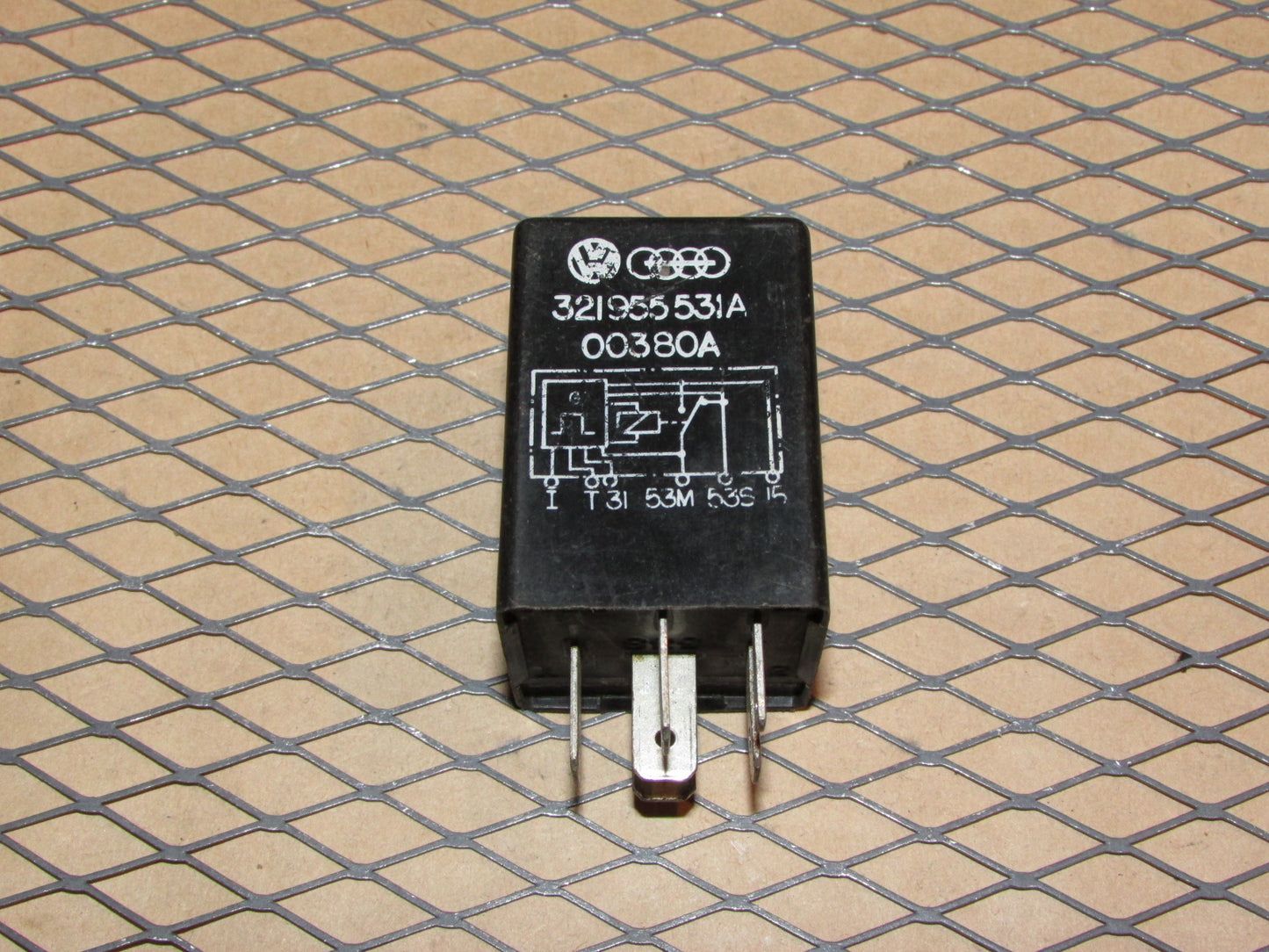 Audi & Volkswagen Relay 321 955 531 A