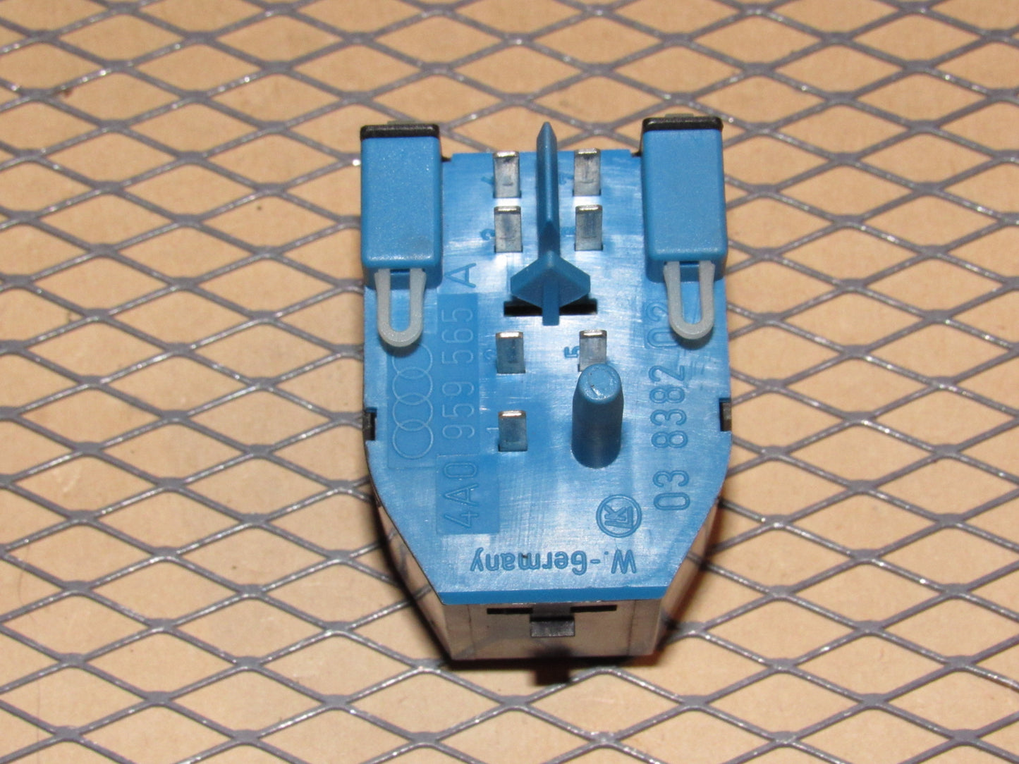 95 96 97 Audi S6 OEM Power Mirror Switch