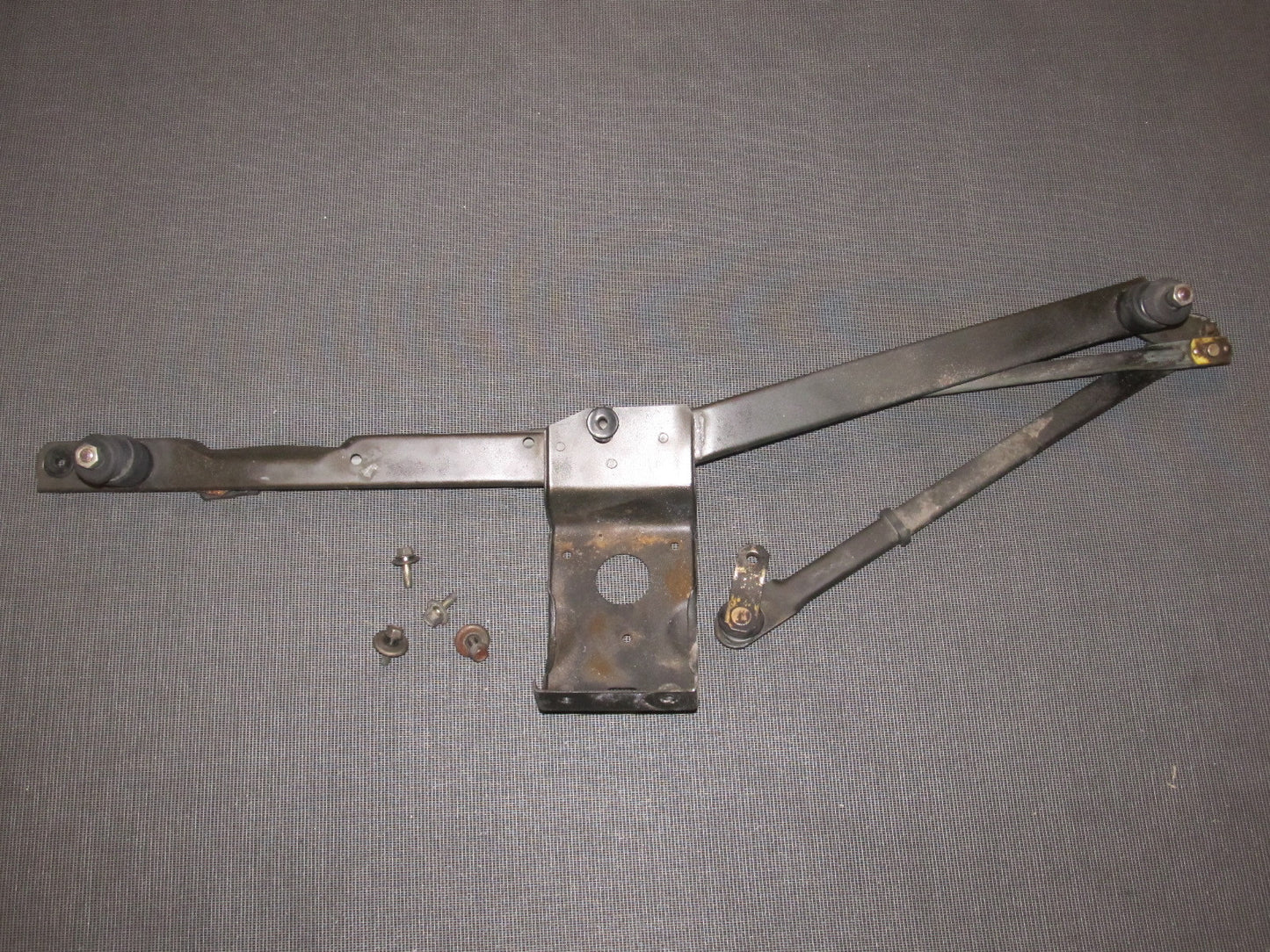 84 85 Mazda RX7 OEM Front Wiper Linkage