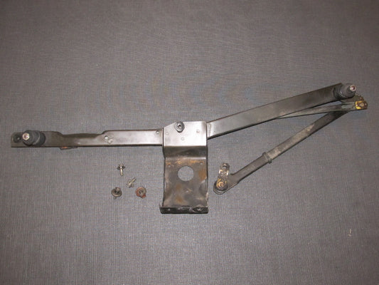 84 85 Mazda RX7 OEM Front Wiper Linkage