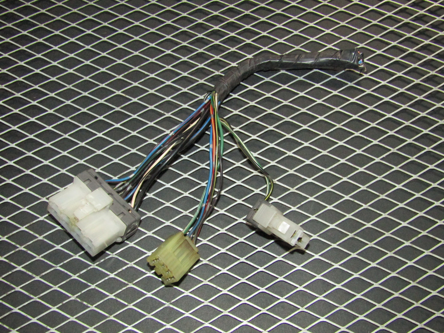 94 95 96 97 Mitsubishi 3000GT OEM Climate Control Pigtail Harness