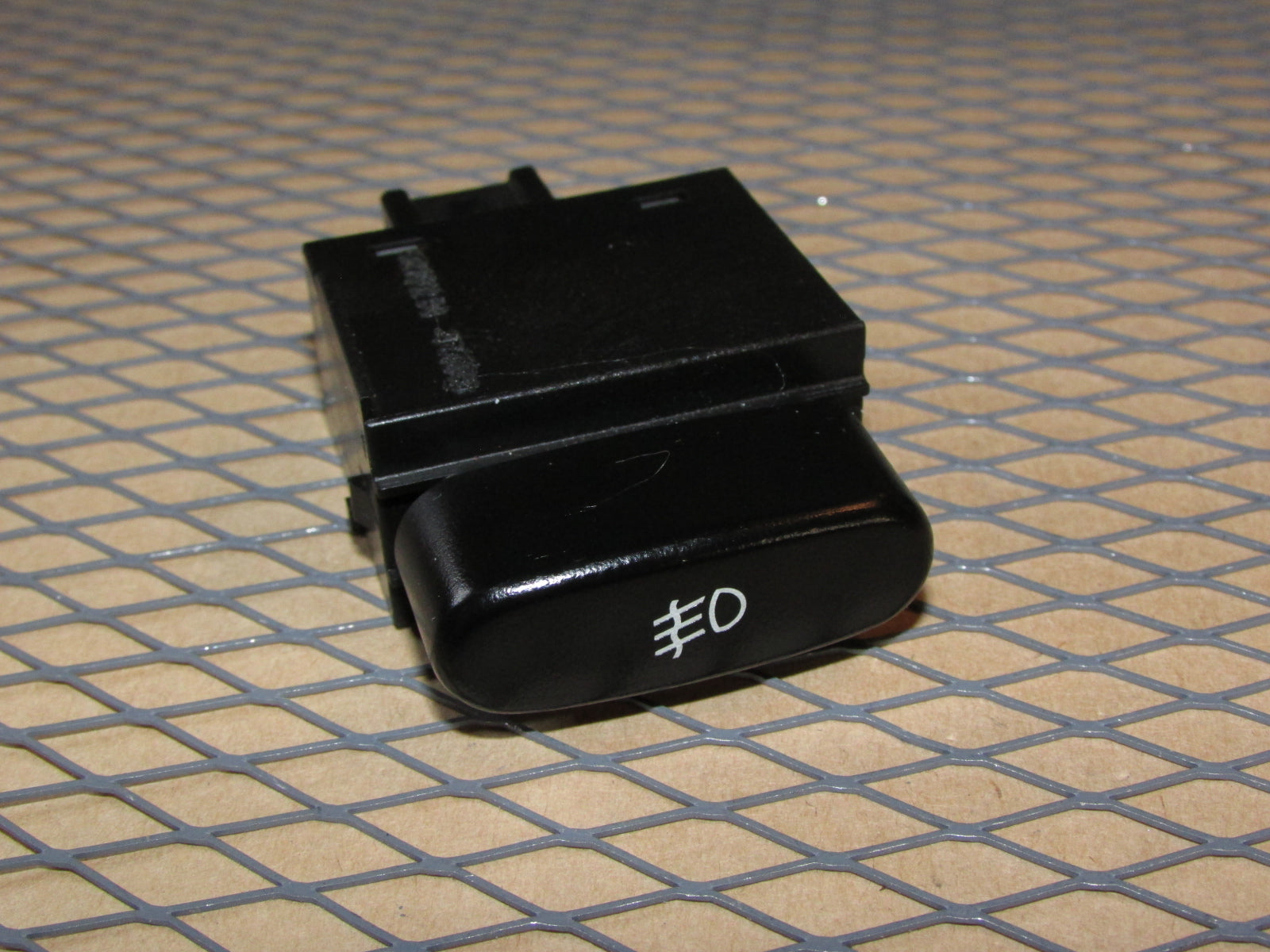 95 96 97 98 99 Mitsubishi Eclipse OEM Fog Light Switch