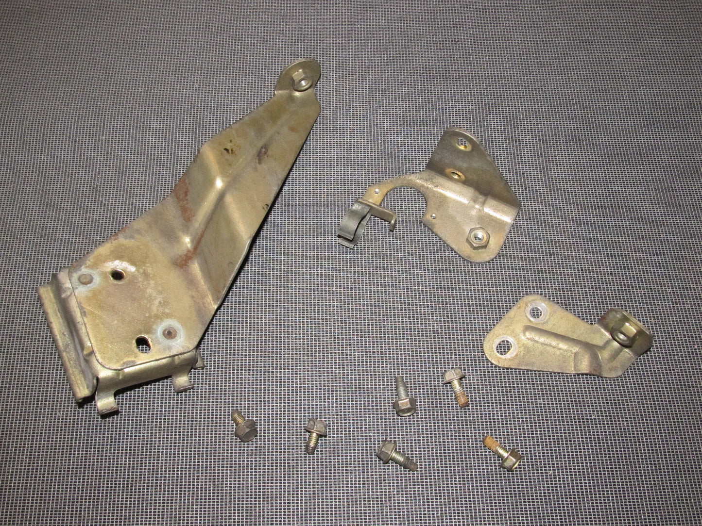 84 85 Mazda RX7 OEM Intake Air Box Mounting Bracket Set