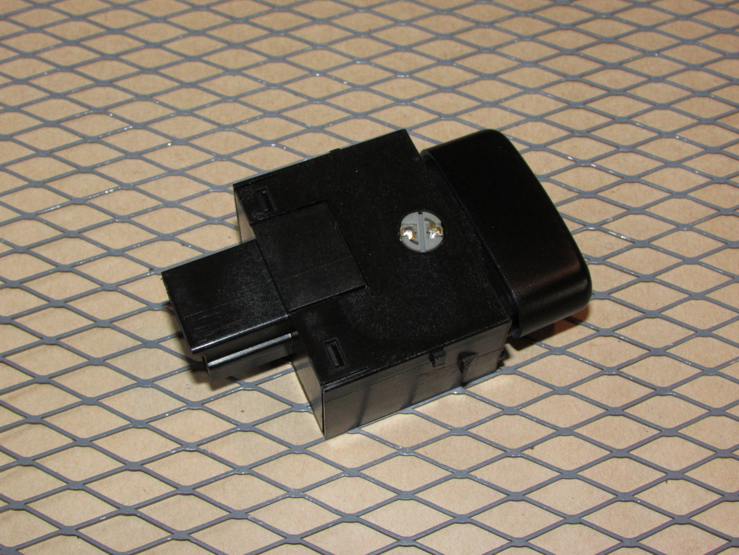 95 96 97 98 99 Mitsubishi Eclipse OEM Fog Light Switch
