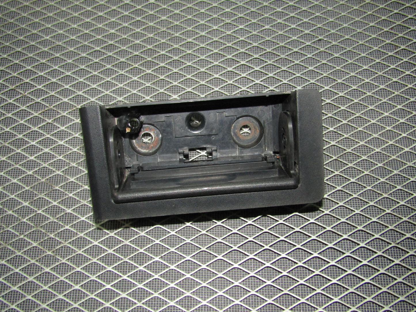 92 93 94 95 BMW 325 Sedan OEM Front Ash Tray Holder