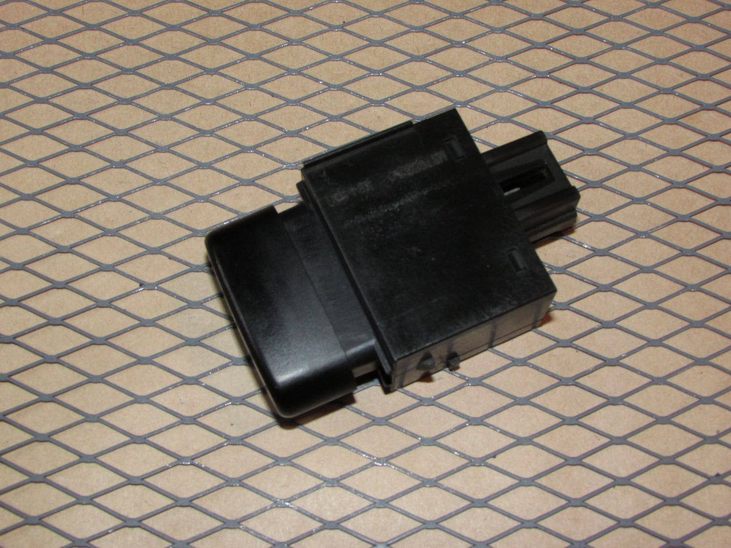 95 96 97 98 99 Mitsubishi Eclipse OEM Fog Light Switch