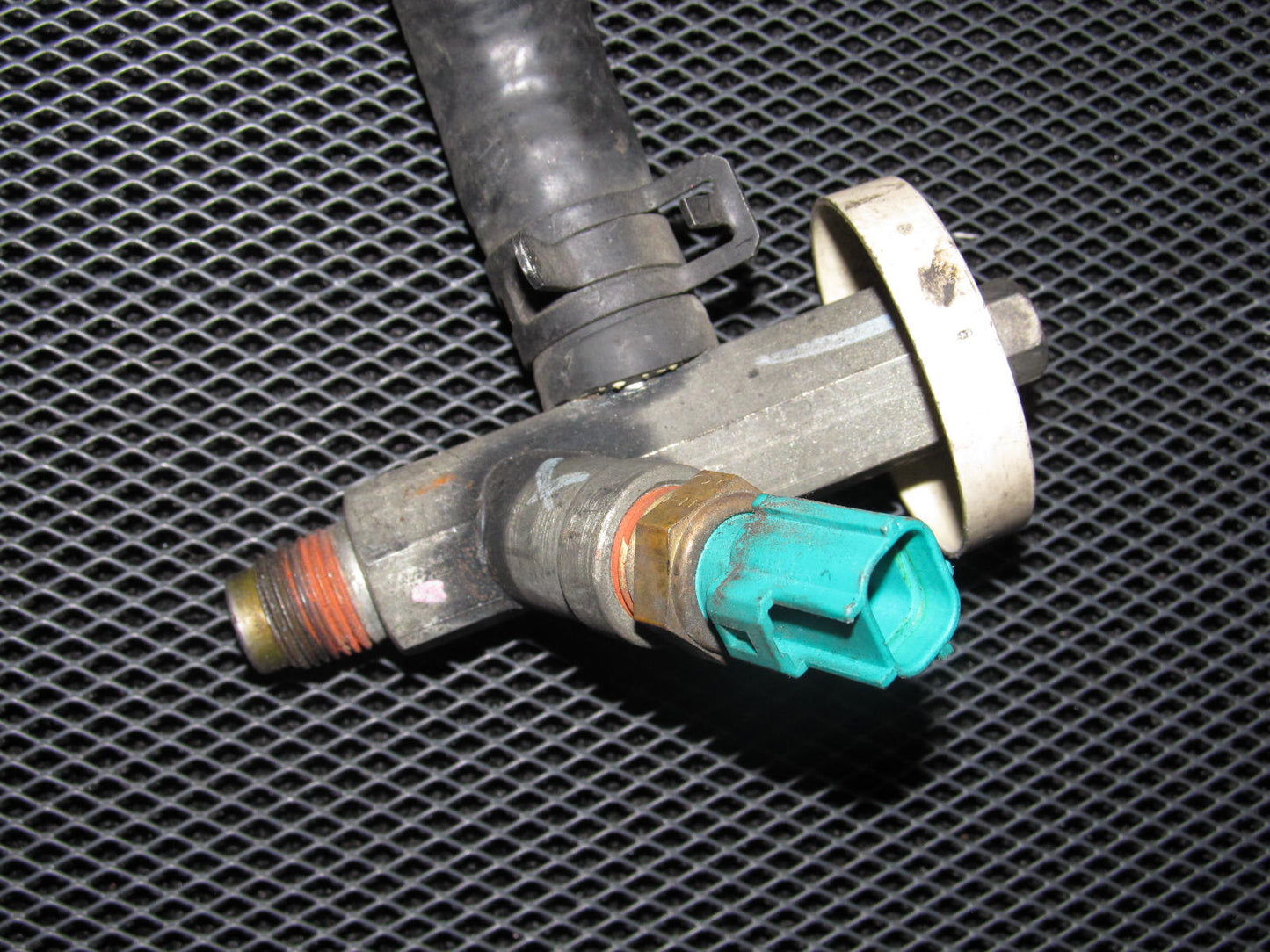 94-97 Ford Mustang OEM Radiator Coolant Valve & Sensor