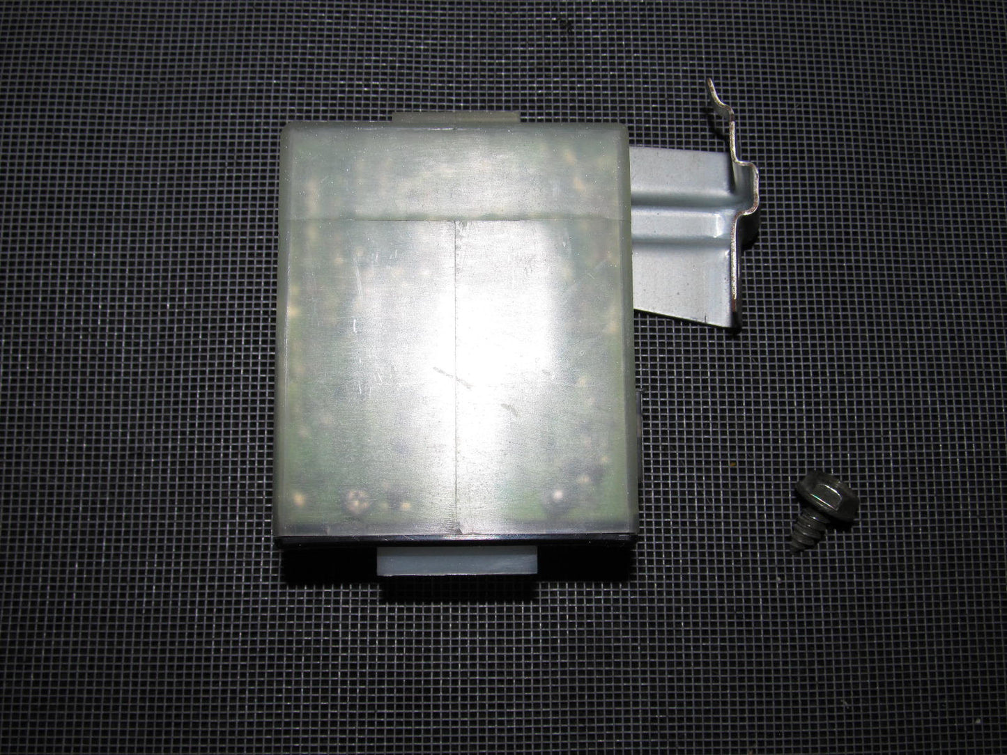 90 91 92 93 94 95 96 Nissan 300zx OEM Antenna Relay Module