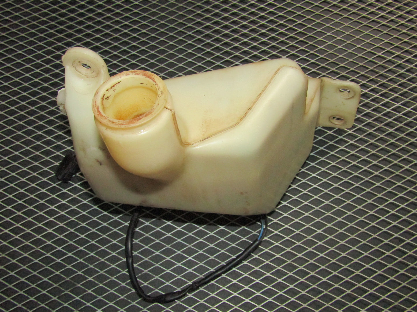 94 95 96 97 Mitsubishi 3000GT NA OEM Engine Coolant Over Flow Tank Reservoir