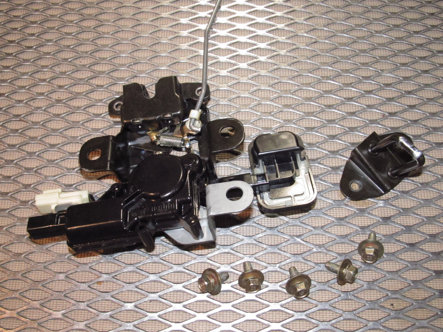 04 05 06 07 08 Mazda RX8 OEM Trunk Latch & Striker