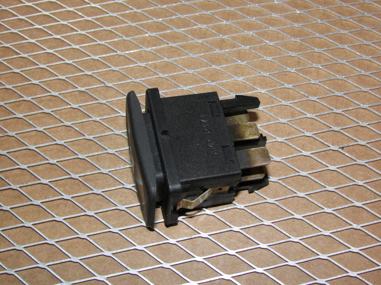 94-98 Land Rover Discovery 1 OEM Sunroof Moon Roof Switch