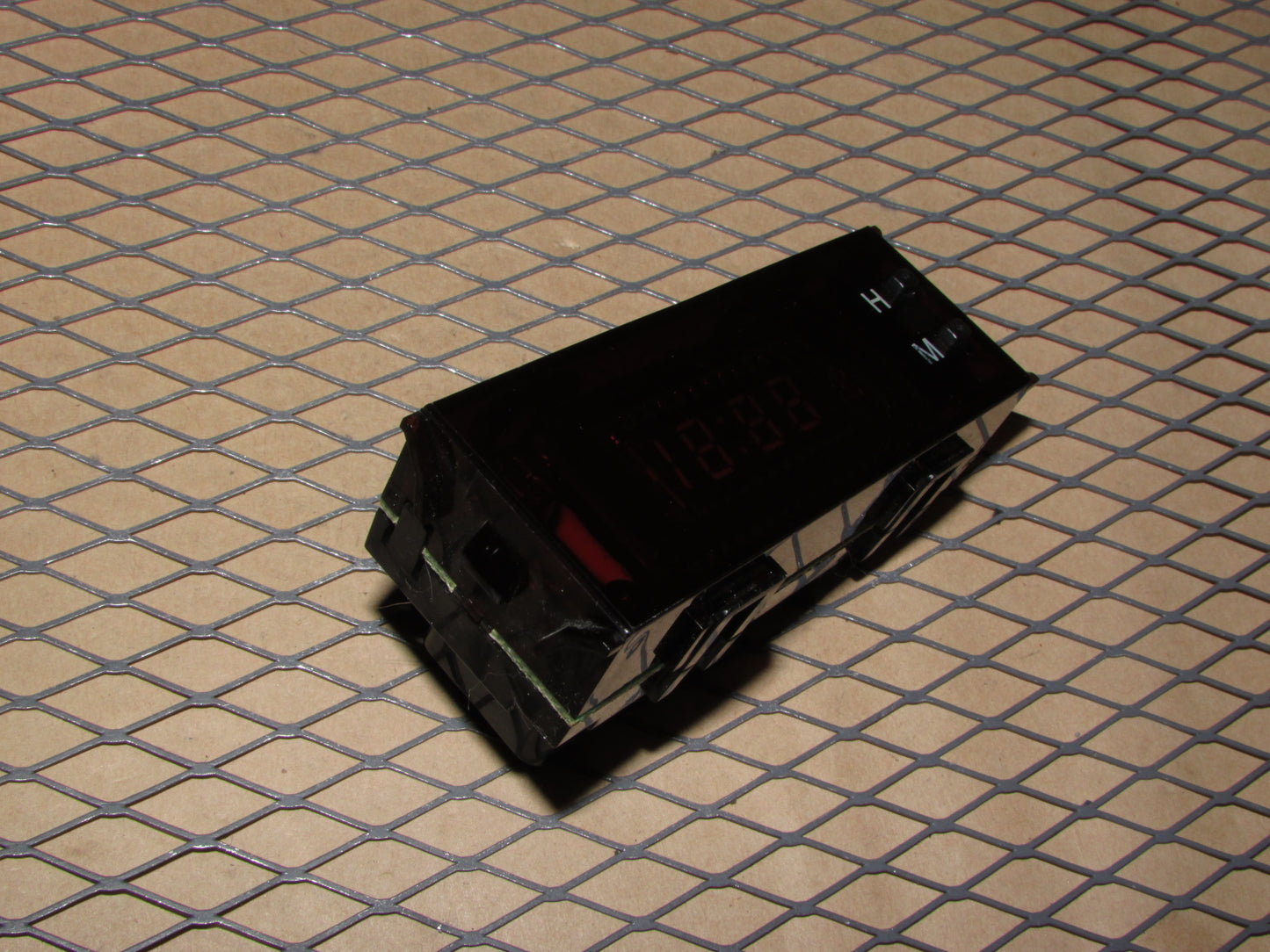 98 99 00 01 02 Toyota Corolla OEM Dash Digital Clock