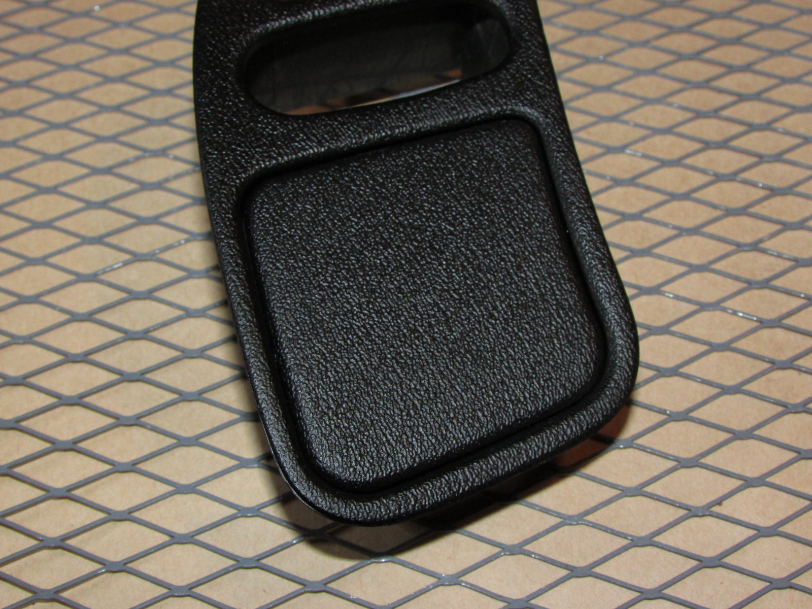 95 96 97 98 99 Mitsubishi Eclipse OEM Power Mirror Switch Delete Cap Cover Trim