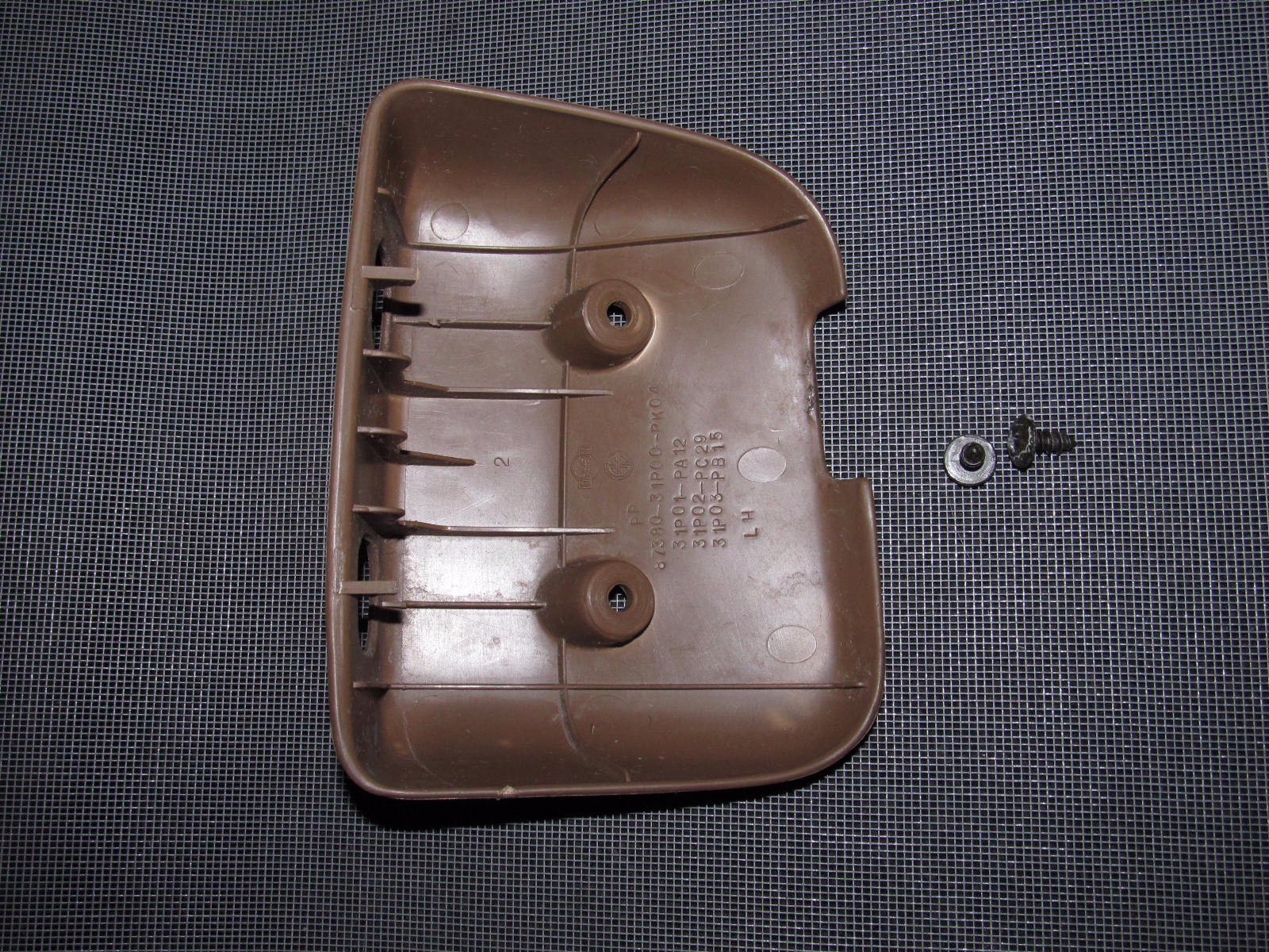 90 91 92 93 94 95 96 Nissan 300zx OEM Power Seat Switch Cover - Left