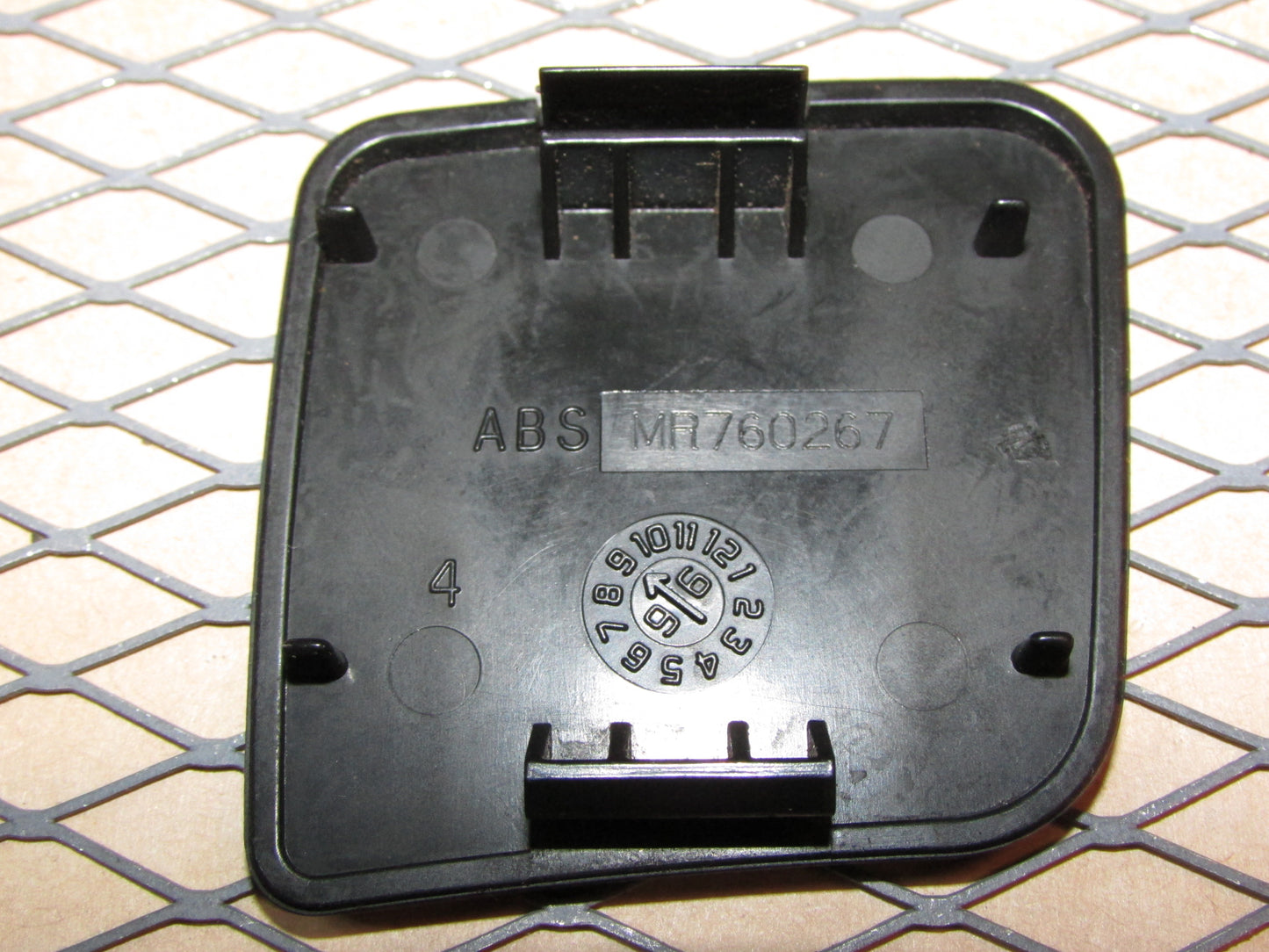95 96 97 98 99 Mitsubishi Eclipse OEM Power Mirror Switch Delete Cap Cover Trim