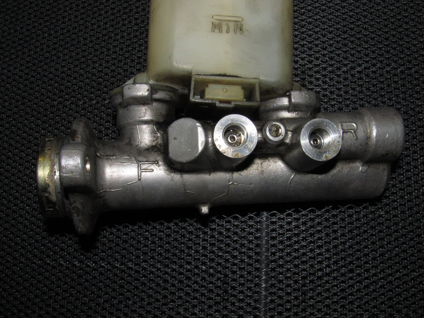 91 92 93 94 Nissan 240SX OEM Brake Master Cylinder