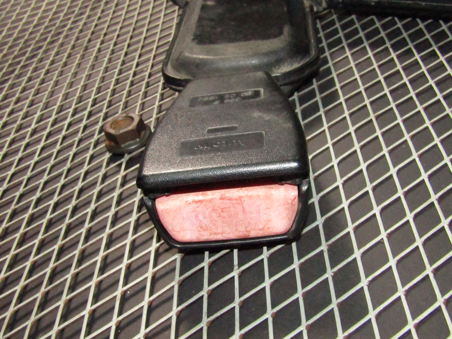 1992-1995 BMW 325 OEM Front Seat Belt Receiver Buckle - Left