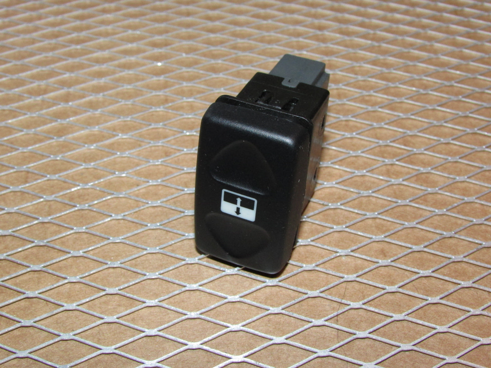 99-04 Land Rover Discovery 2 OEM Sunroof Moon Roof Switch