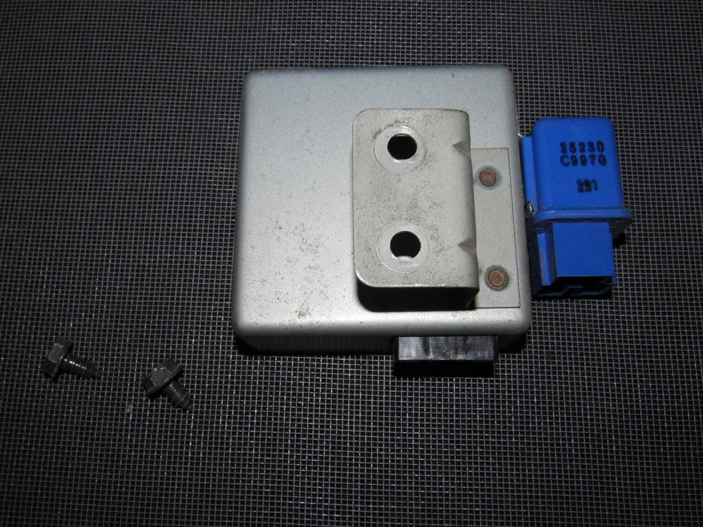 90-96 Nissan 300zx Cont Assy Theft Waring Module 28590-46P01