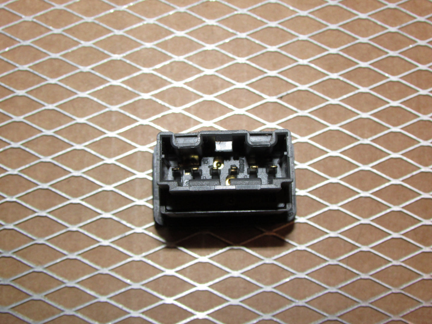99-04 Land Rover Discovery 2 OEM Sunroof Moon Roof Switch