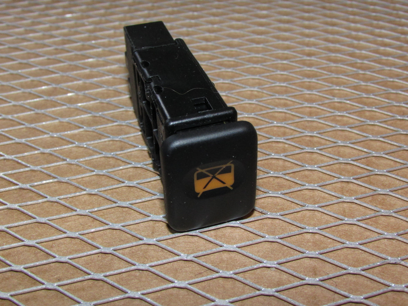 03 04 Land Rover Discovery 2 OEM Sunroof Moon Roof Isolator Lock Switch