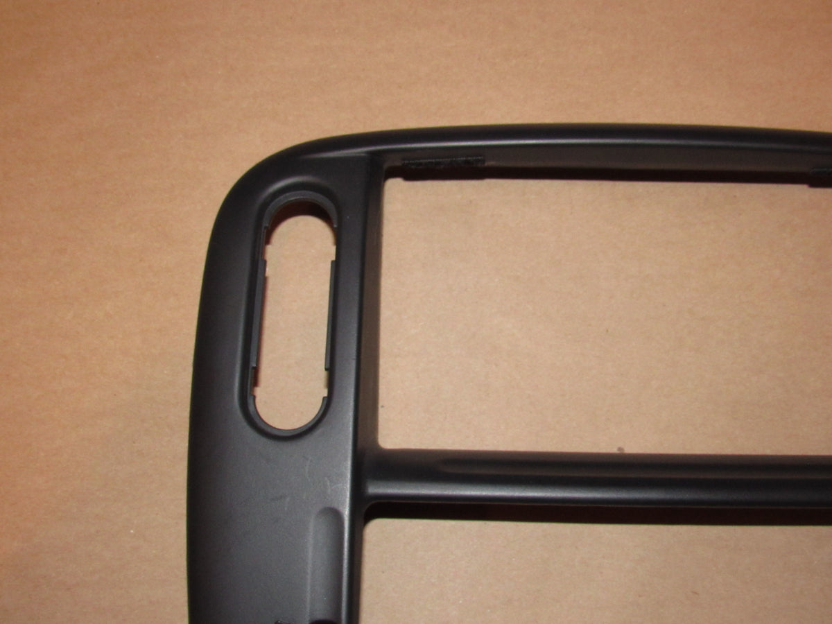 02 03 04 05 Ford Explorer OEM Dash Radio Climate Control Bezel Trim Cover