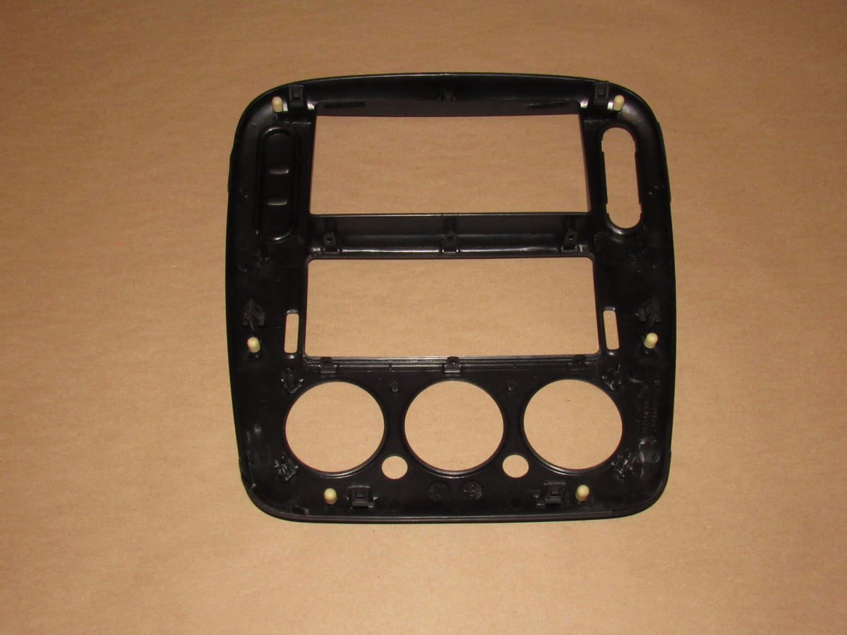 02 03 04 05 Ford Explorer OEM Dash Radio Climate Control Bezel Trim Cover