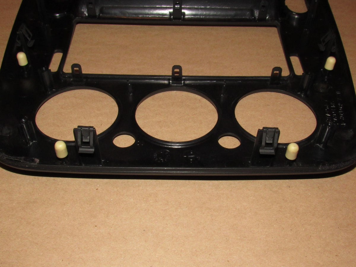 02 03 04 05 Ford Explorer OEM Dash Radio Climate Control Bezel Trim Cover