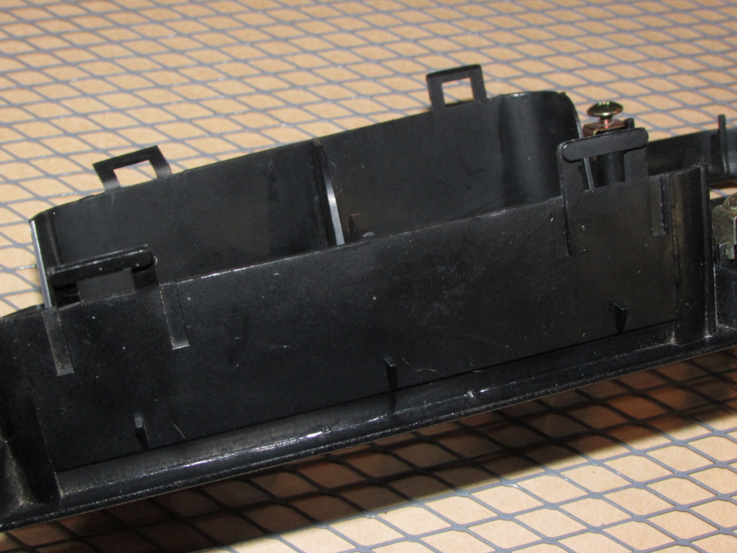 95 96 97 98 99 Mitsubishi Eclipse OEM Dash Center Vent Switch Bezel Cover Trim