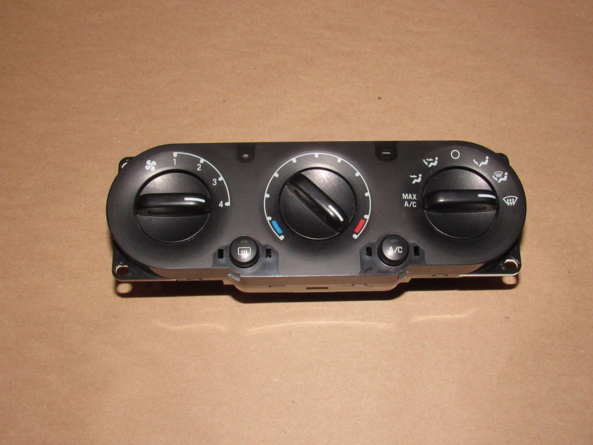 02 03 04 05 Ford Explorer OEM Manual Temperature Climate Control Unit