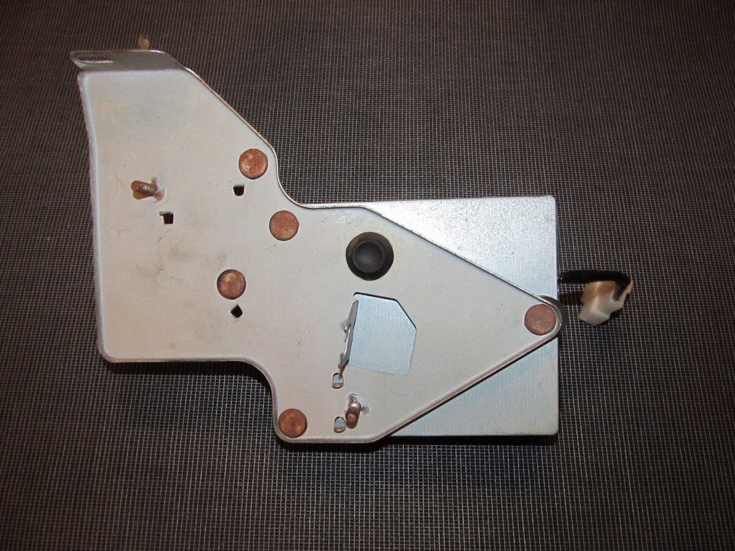84 85 Mazda RX7 OEM Flasher Relay Unit