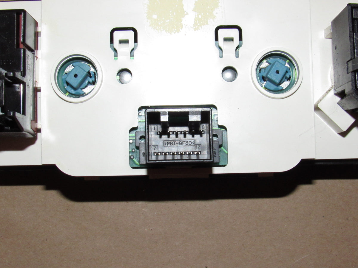 02 03 04 05 Ford Explorer OEM Manual Temperature Climate Control Unit