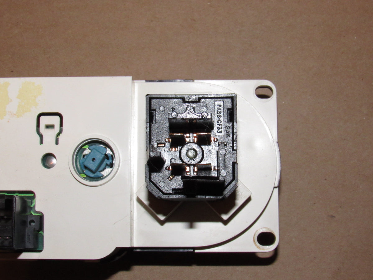 02 03 04 05 Ford Explorer OEM Manual Temperature Climate Control Unit