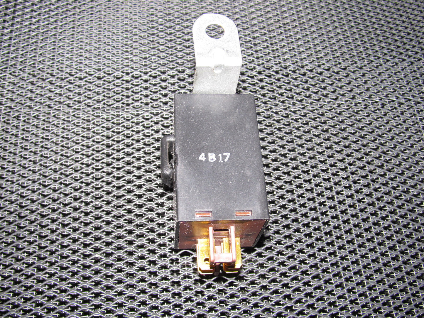 84 85 Mazda RX7 OEM Check Lamp Relay - BA01