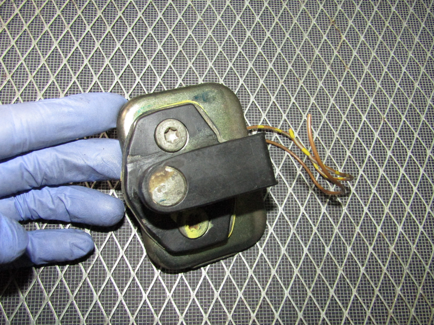 1992-1995 BMW 325 Sedan OEM Door Latch Striker - Front Left