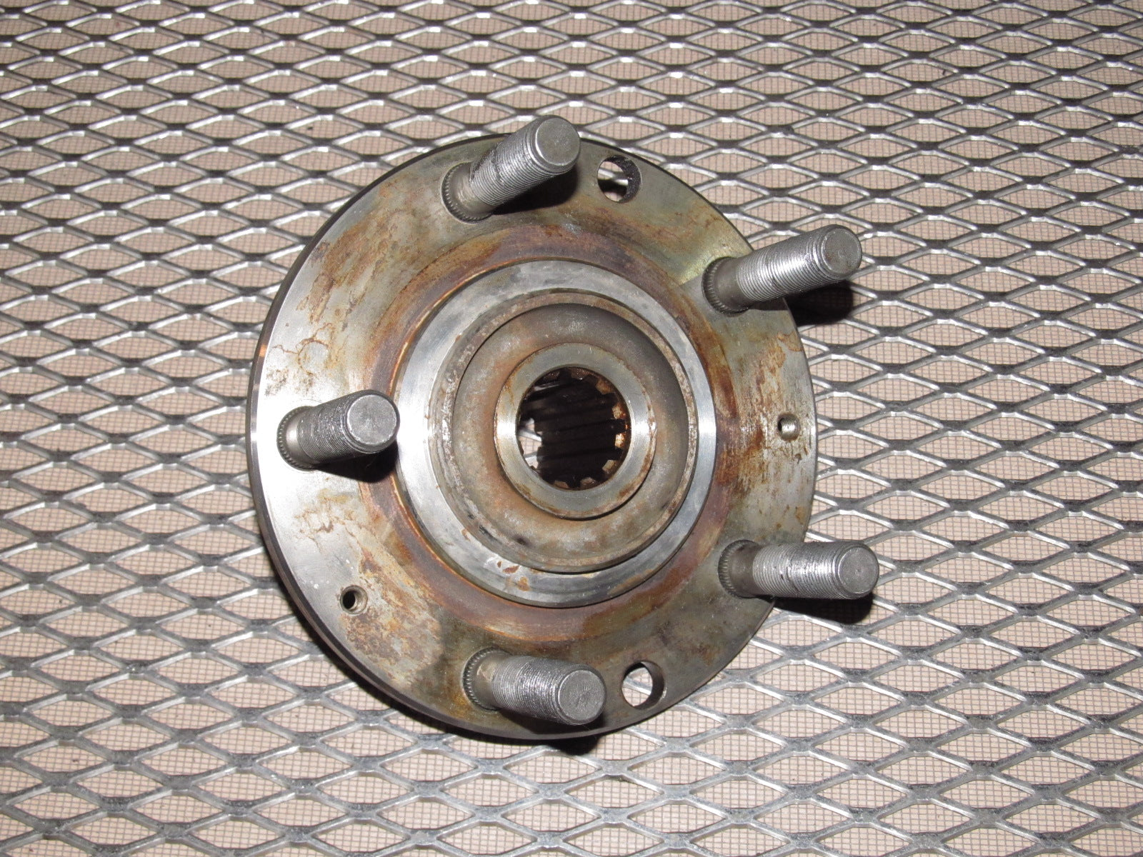 83-85 Porsche 944 OEM Rear Wheel Hub – Autopartone