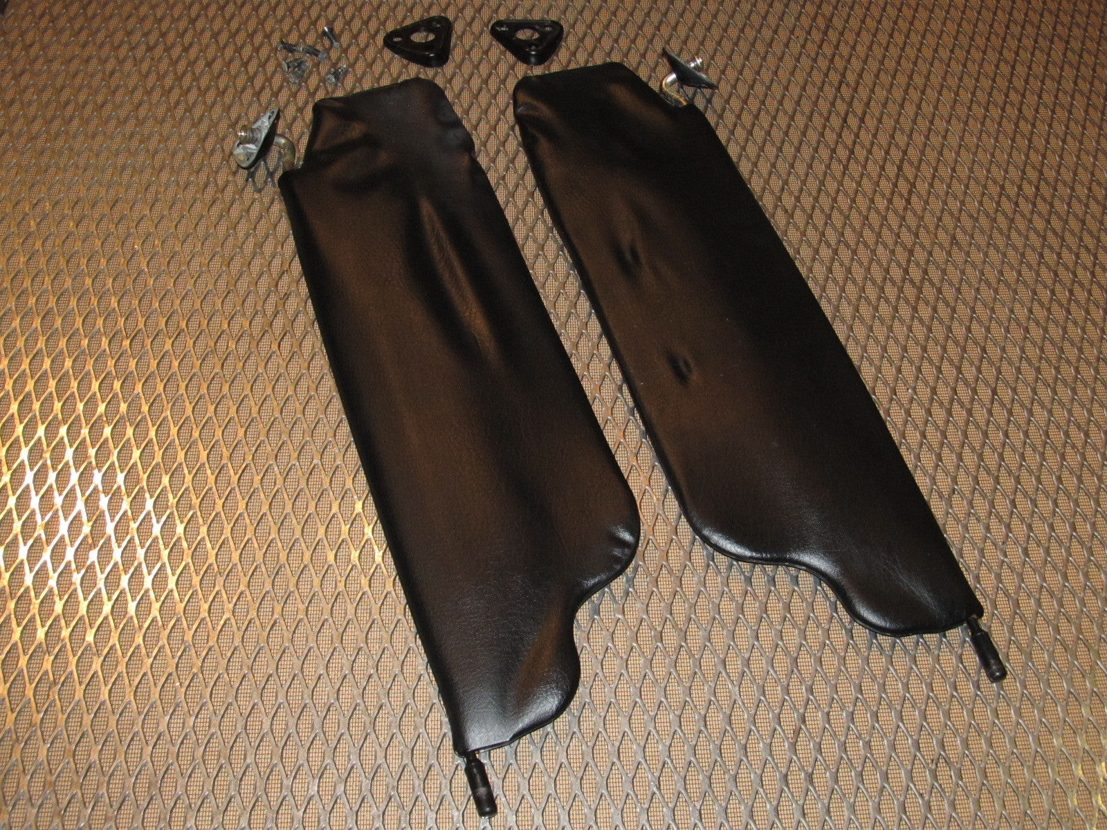 72 73 Datsun 240z OEM Sun Visor Set – Autopartone