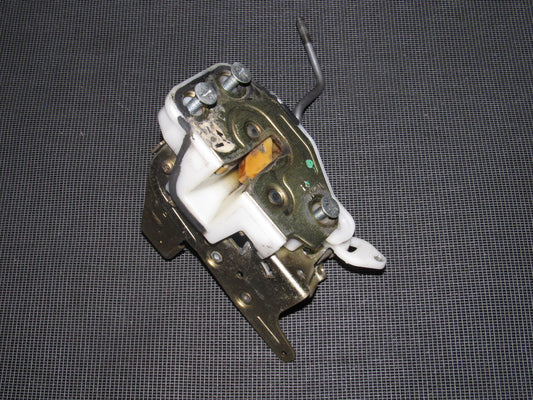 93 94 95 96 97 Honda Del Sol OEM Door Latch - Right