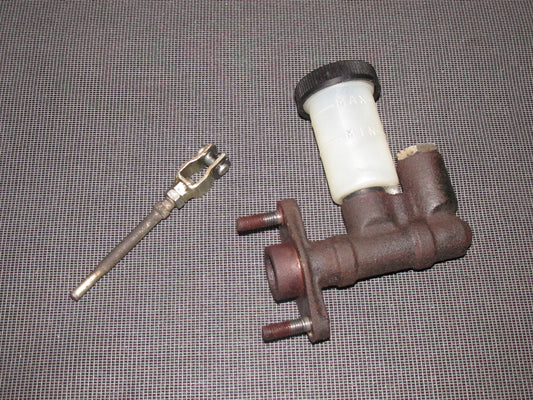 84 85 Mazda RX7 OEM 13B Master Clutch Cylinder