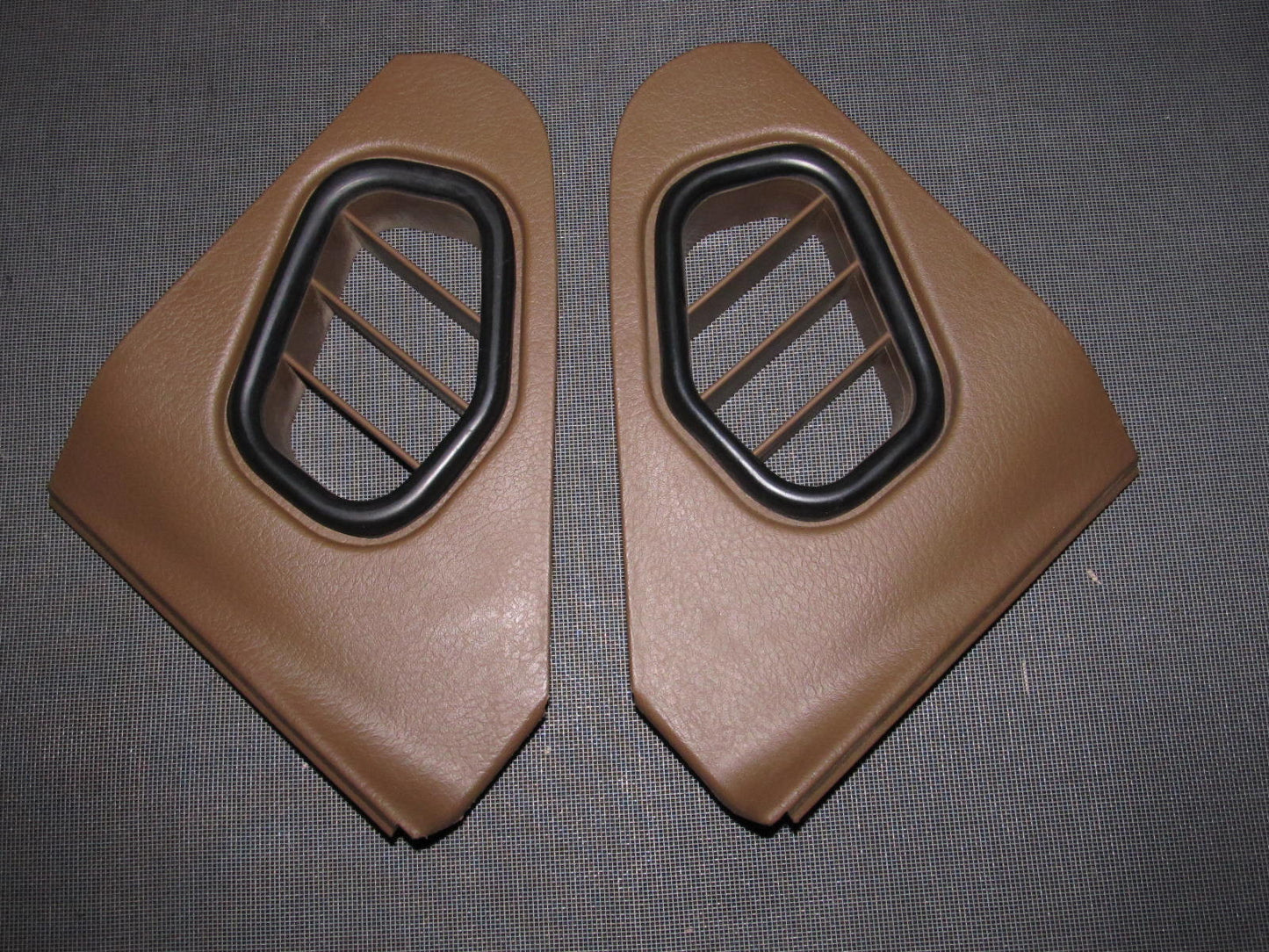 92 93 94 95 96 Nissan 300zx OEM Dash Side Panel & Vent - Set