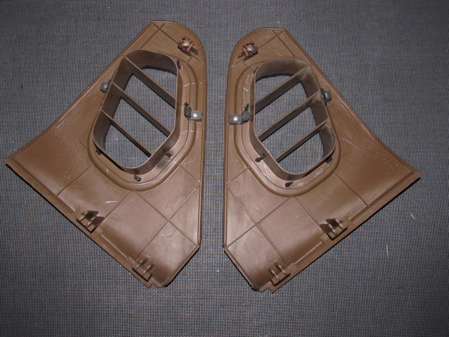 92 93 94 95 96 Nissan 300zx OEM Dash Side Panel & Vent - Set