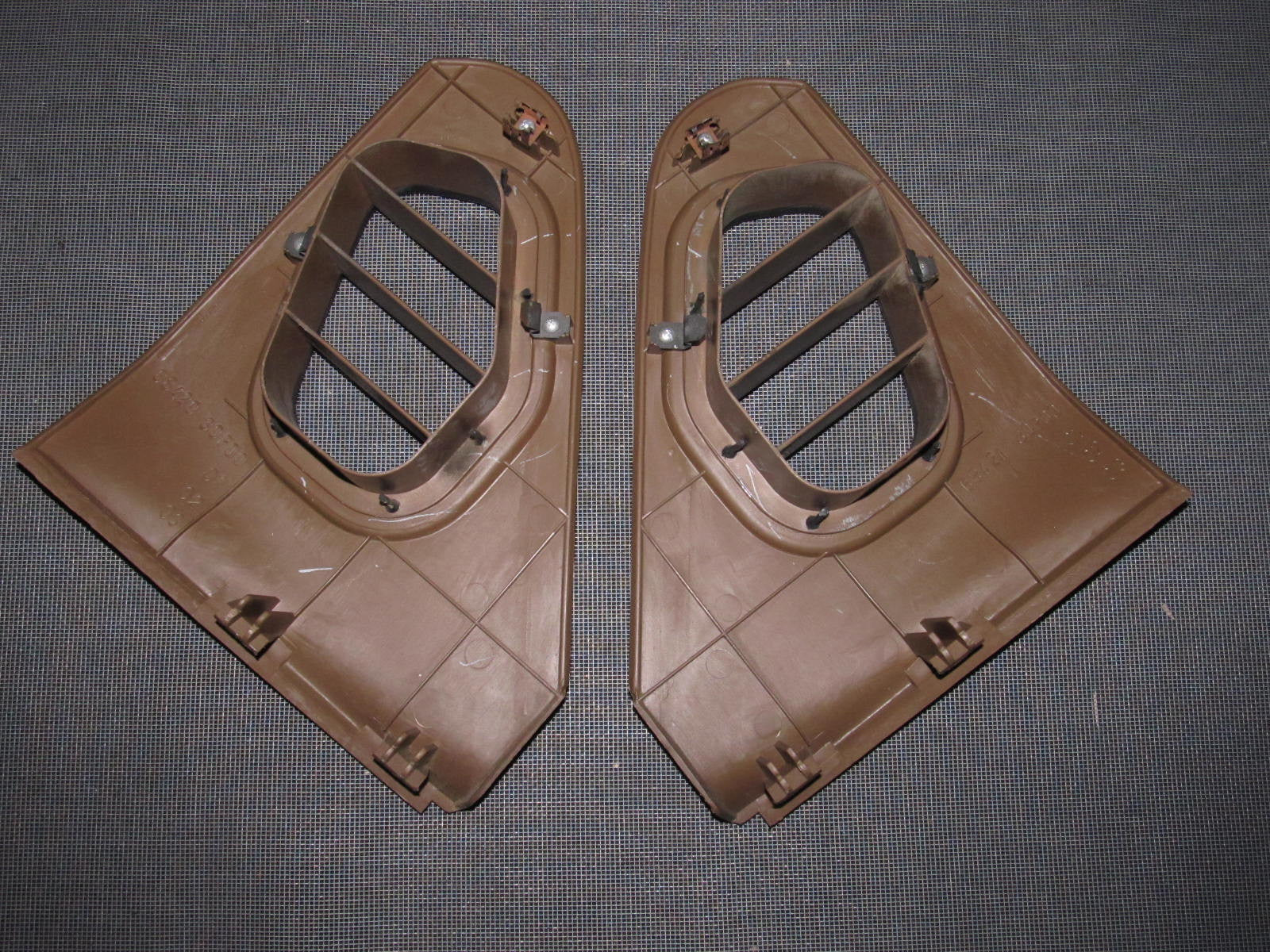 92 93 94 95 96 Nissan 300zx OEM Dash Side Panel & Vent - Set