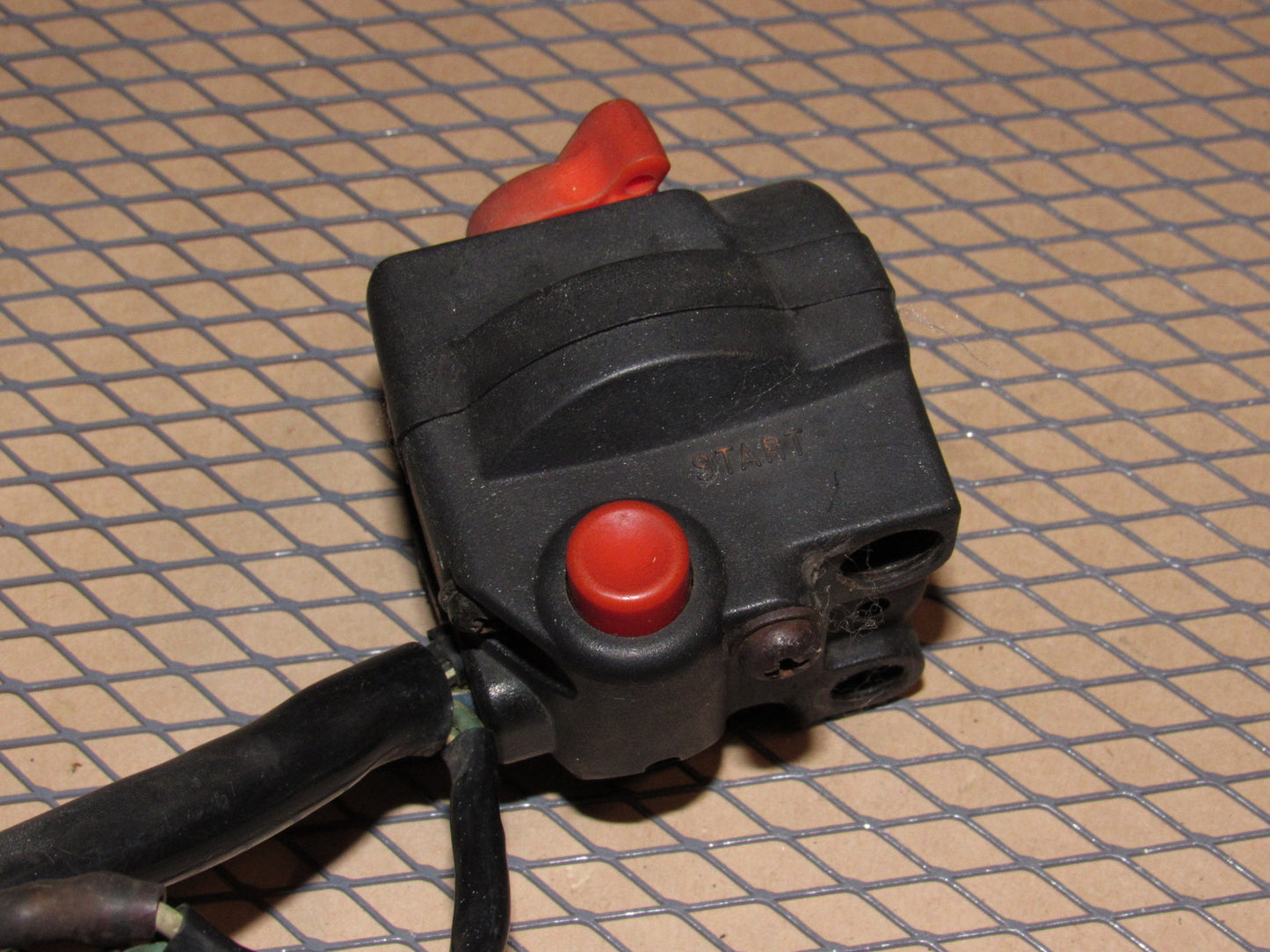 80 81 82 83 Honda Gold Wing GL1100 OEM Engine Start Stop Switch