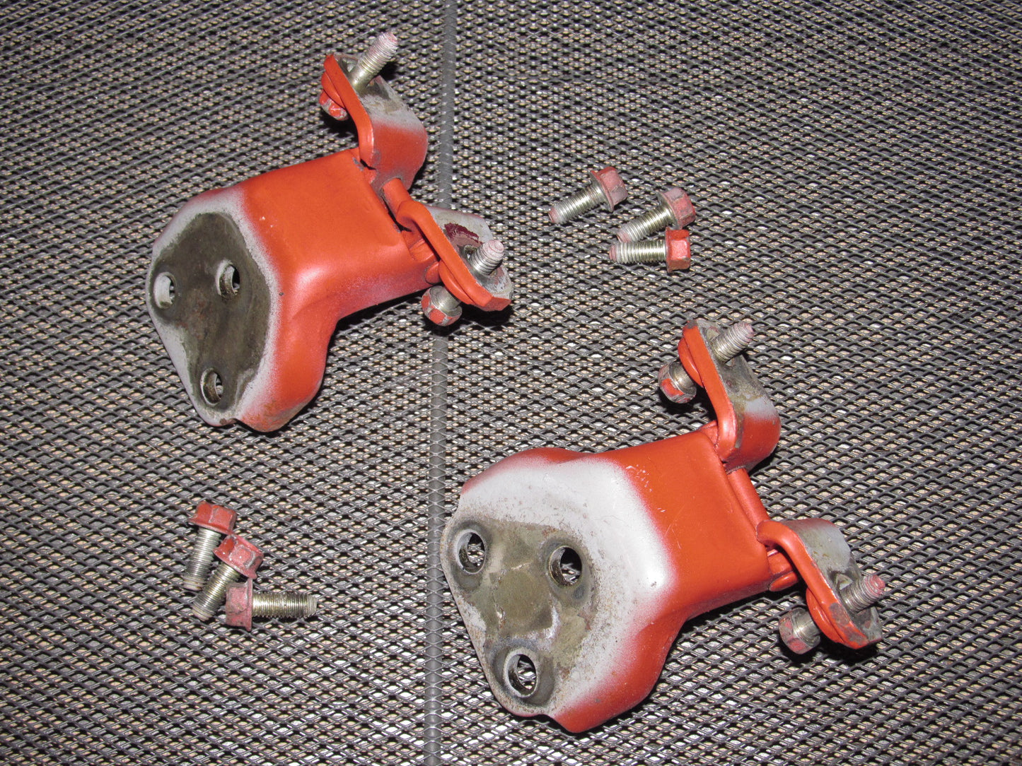 94 95 96 97 Mitsubishi 3000GT OEM Door Hinges - Left