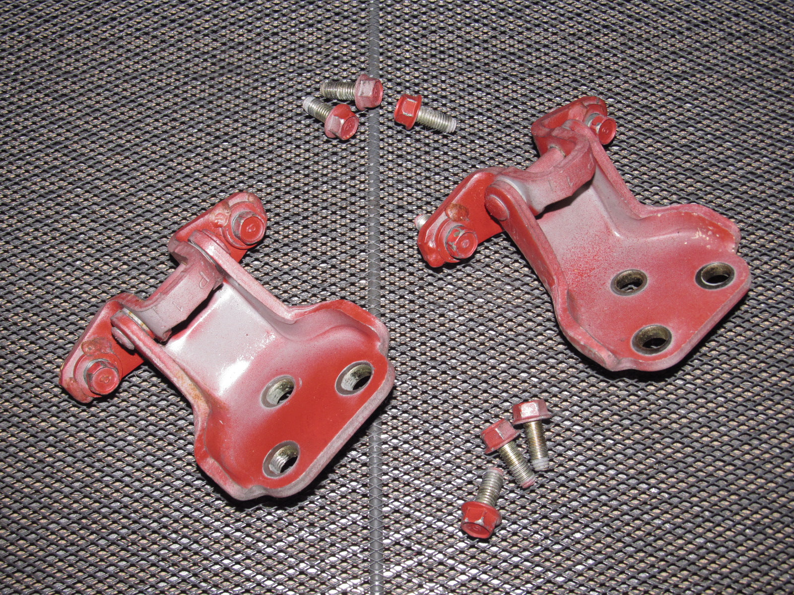 94 95 96 97 Mitsubishi 3000GT OEM Door Hinges - Right