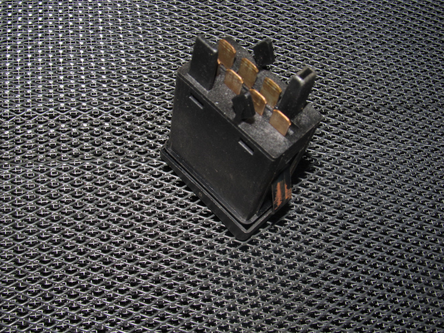 91 92 93 94 95 Audi 80 90 OEM Hazard Light Switch