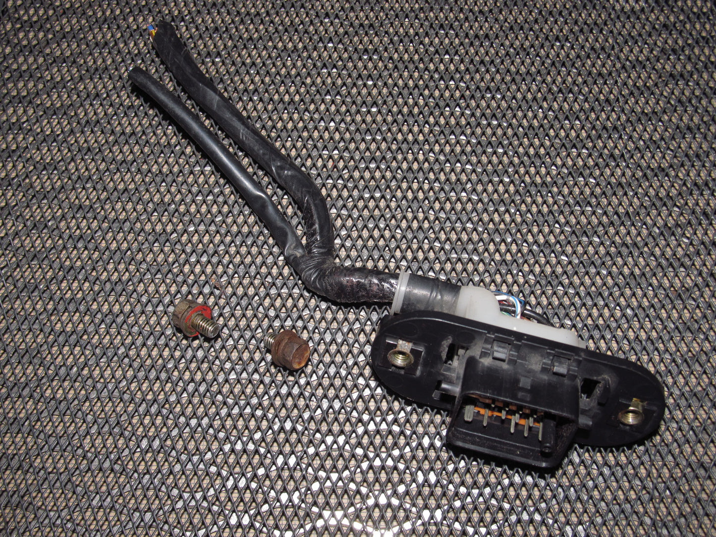94 95 96 97 Mitsubishi 3000GT OEM Door Pigtail Harness - Left