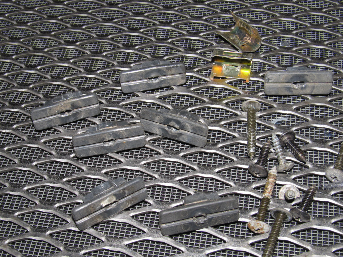 86 87 88 Mazda RX7 OEM Door Sills Mounting Tab & Clip