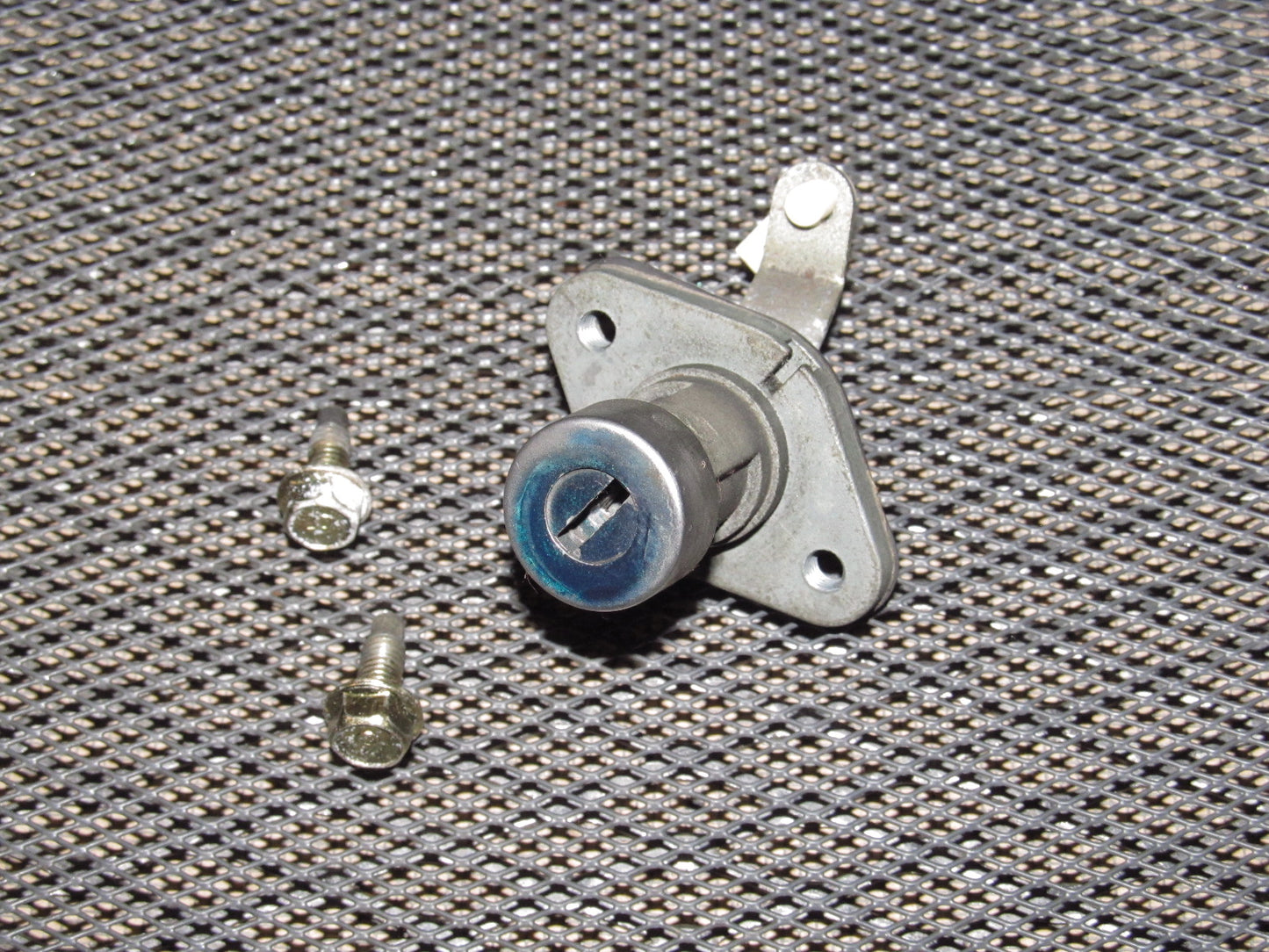 94 95 96 97 Mazda Miata OEM Trunk Lock Cylinder Tumbler