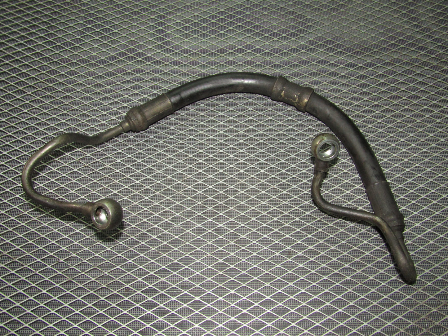 92 93 94 95 BMW 325 2.5L OEM Power Steering Line Hose